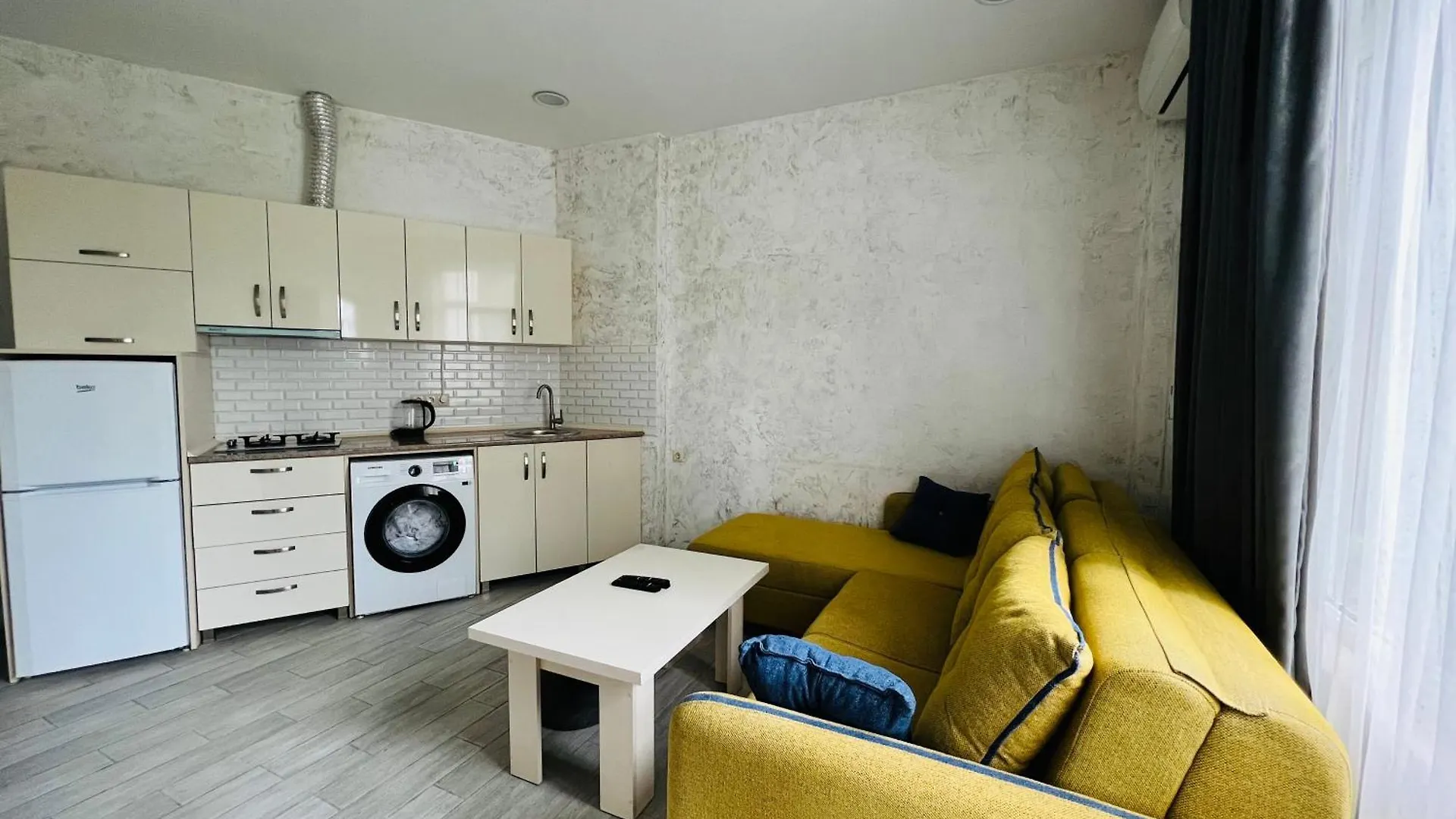 Apartments Nita باتومي 0*,